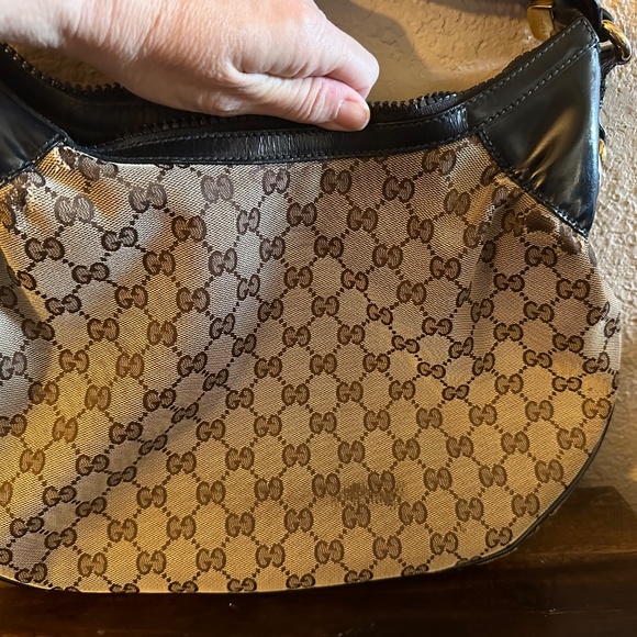 Authentic Gucci Canvas Hobo Shoulder bag with certificate - Picture 5 of 17